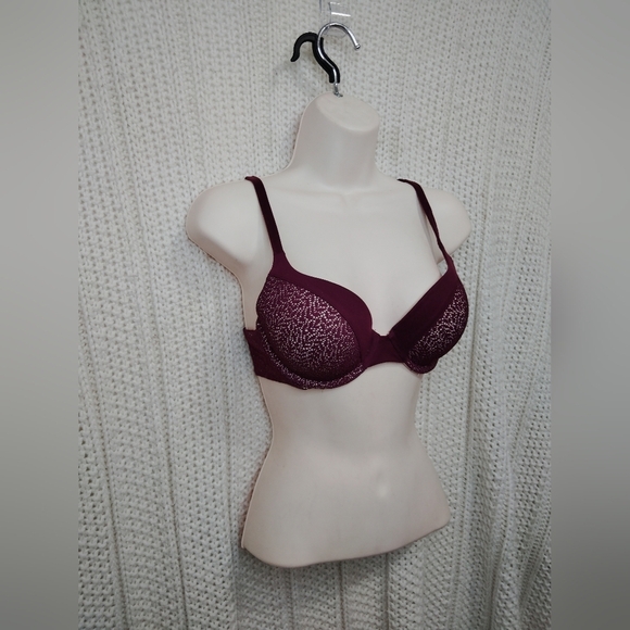 2 For 30$ Victoria secret women's bra the perfect shape (NWOT) 32C - Picture 3 of 5